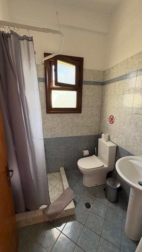 Romanza Rooms Poúlithra Eksteriør bilde